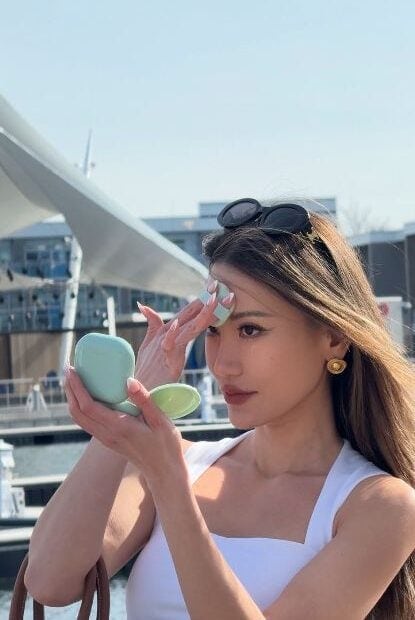 Kerina Wang - You're not stronger than the Sun part 1  spf